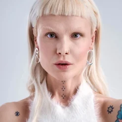 Asymetryczne kolczyki z kolekcji New Stone ze srebra