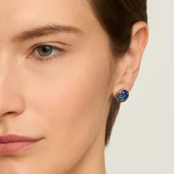 Asymetryczne kolczyki z motywami roślinnymi z kolekcji Minakari