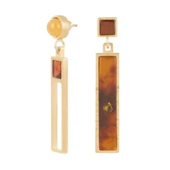 Asymetryczne, pozłacane kolczyki z bursztynami z kolekcji Baltica