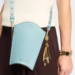 Brelok z ceramiką w kształcie pałek wodnych z kolekcji Monumental