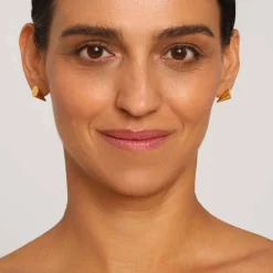 Delikatne kolczyki na sztyft z kolekcji Guatemala