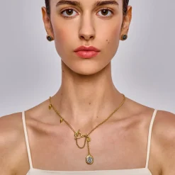 Delikatny, pozłacany naszyjnik z bykiem z kolekcji Semios