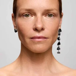 Długie kolczyki z czarnymi turmalinami z kolekcji Aurora