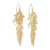 Długie pozłacane kolczyki gałązki z kolekcji Thuja