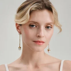 Długie, pozłacane kolczyki żołędzie z perłami