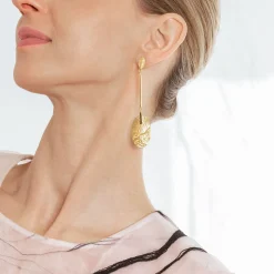Długie, złote kolczyki z kolekcji Moon