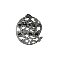 Duży pierścionek z ażurowym, floralnym zdobieniem z kolekcji Maroko