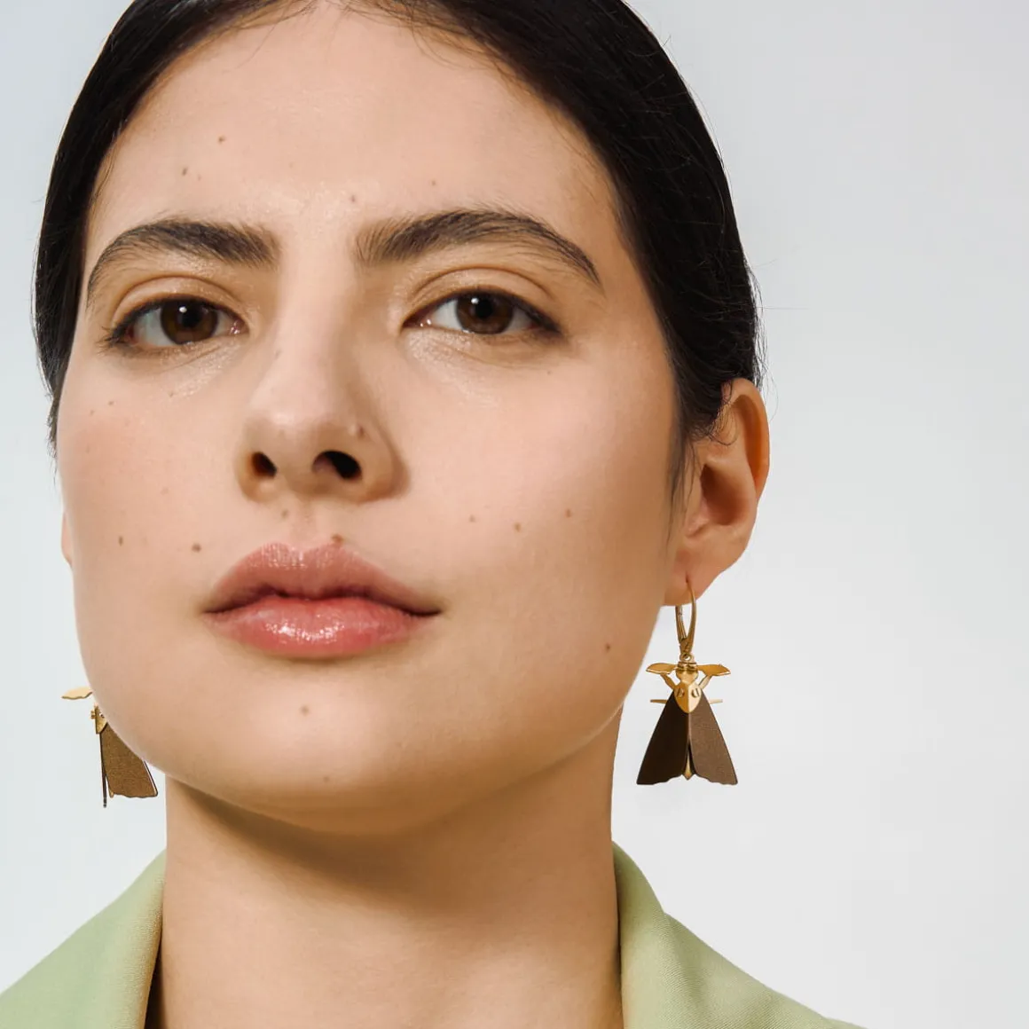 Kolczyki ćmy z kolekcji Plantis