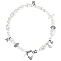 Krótki, srebrny naszyjnik z nieregularnych pereł z kolekcji Parer