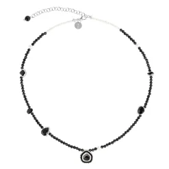 Naszyjnik z czarno-białymi zawieszkami na sznurze z onyksów z kolekcji Minakari