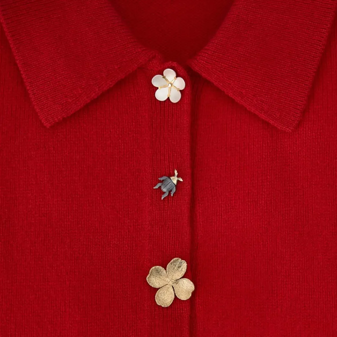 Pin z czterolistną koniczyną na szczęście z kolekcji Bery