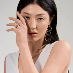 Podwójny, pozłacany pierścionek wąż z kolekcji Kembali