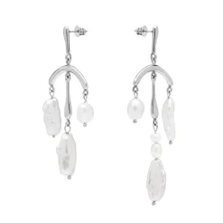 Srebrne, wiszące kolczyki z perłami z kolekcji Perle