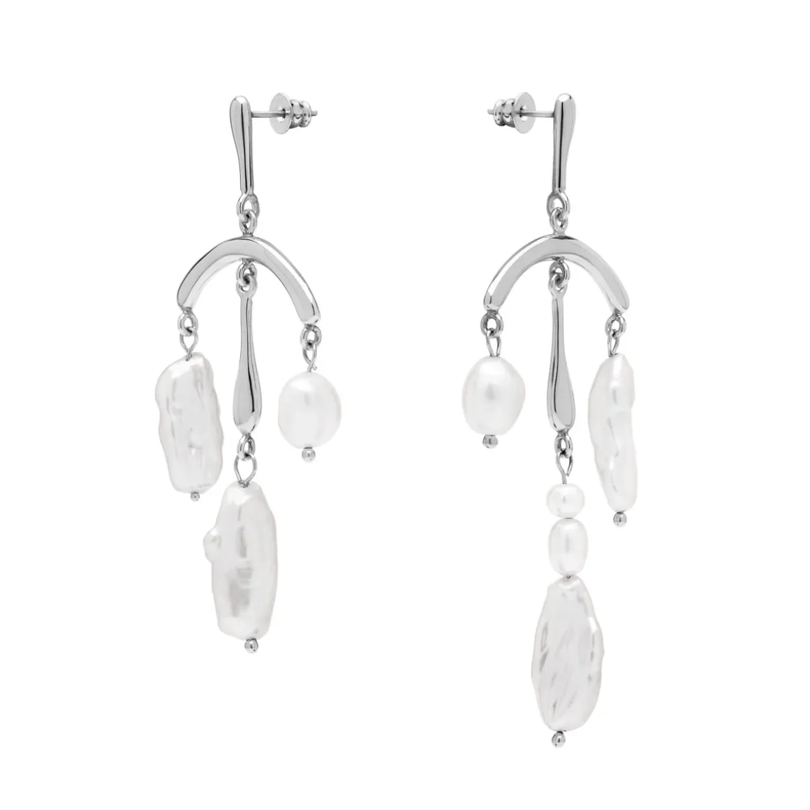 Srebrne, wiszące kolczyki z perłami z kolekcji Perle