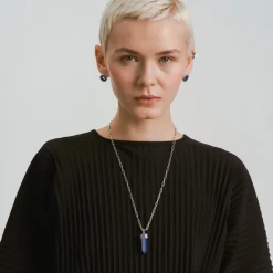Srebrny naszyjnik łańcuch z lapis lazuli z kolekcji Orini