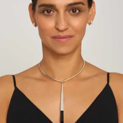 Srebrny naszyjnik kolia z czarnym jadeitem z kolekcji Guatemala