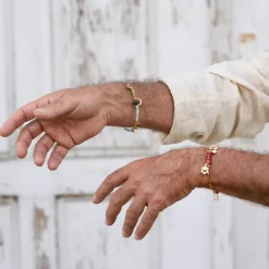 Złota bransoletka z czakrą serca z kolekcji Gelato