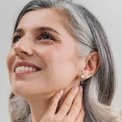 Złote kolczyki z perełkami i kryształami z kolekcji Soda