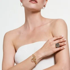 Złoty pierścionek z kolekcji New Stone